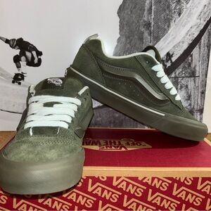 Vans Knu Skool Multiple Sizes